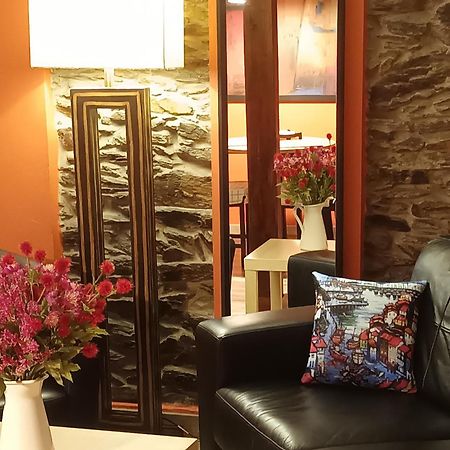 Apartamentos La Casa del Pintor Cudillero Ruang foto