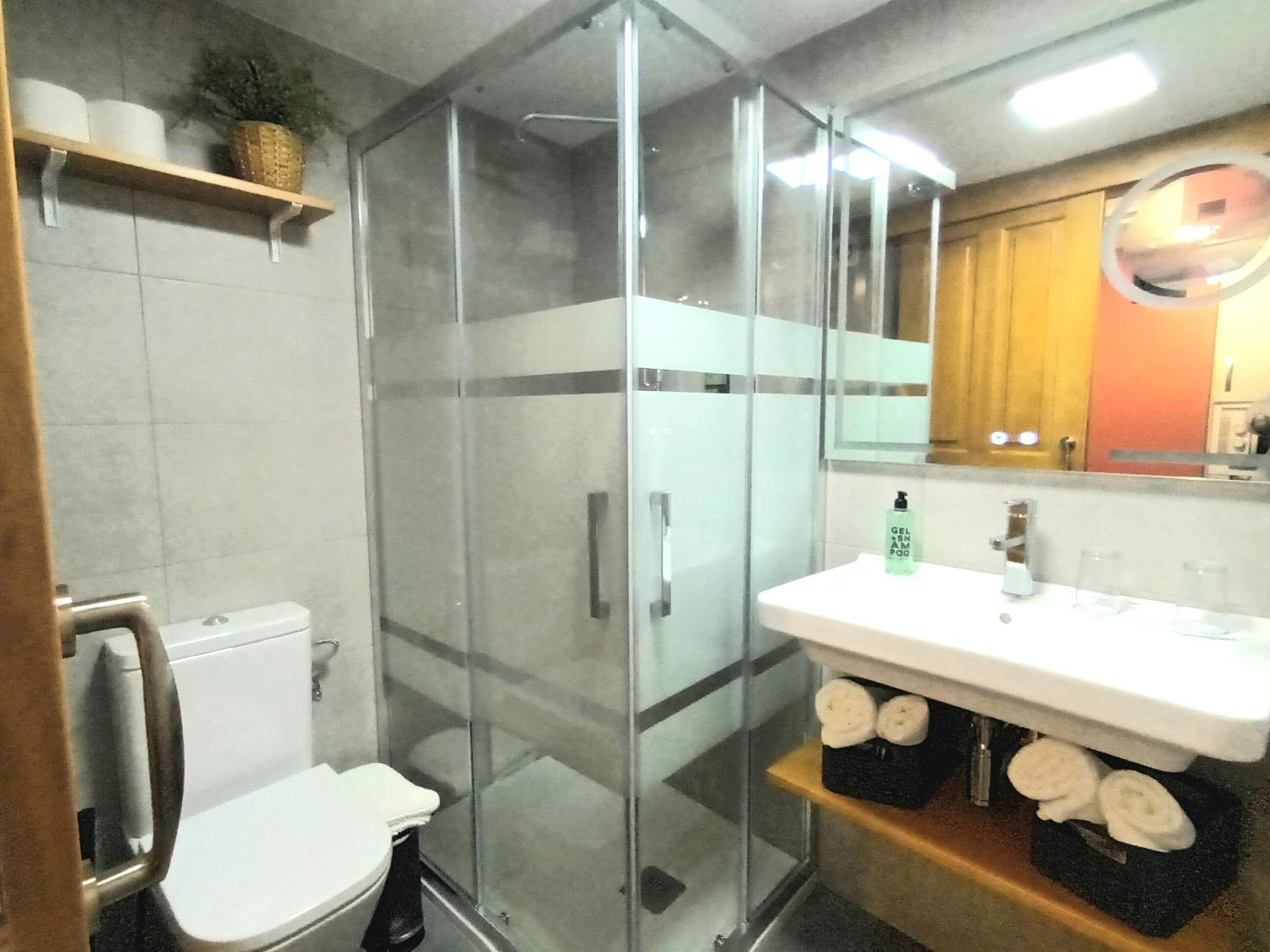 Apartamentos La Casa del Pintor Cudillero Ruang foto